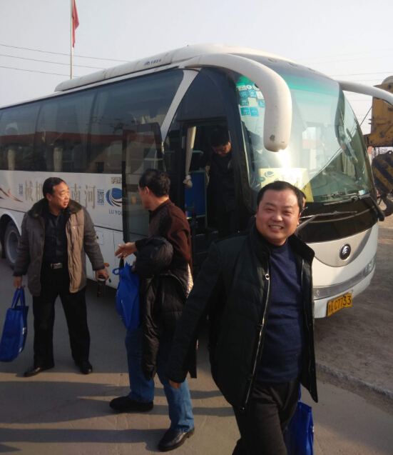 客户参观满冠（中国）后抵达河南路友机械