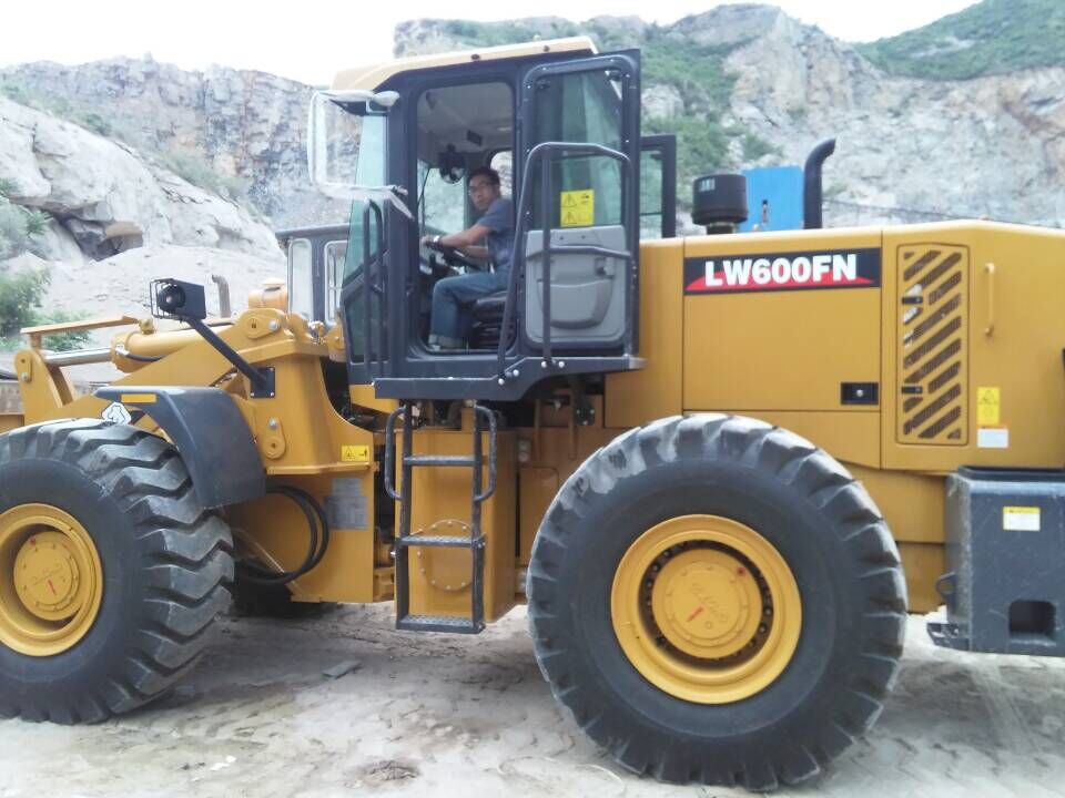 满冠（中国）LW600FN装载机