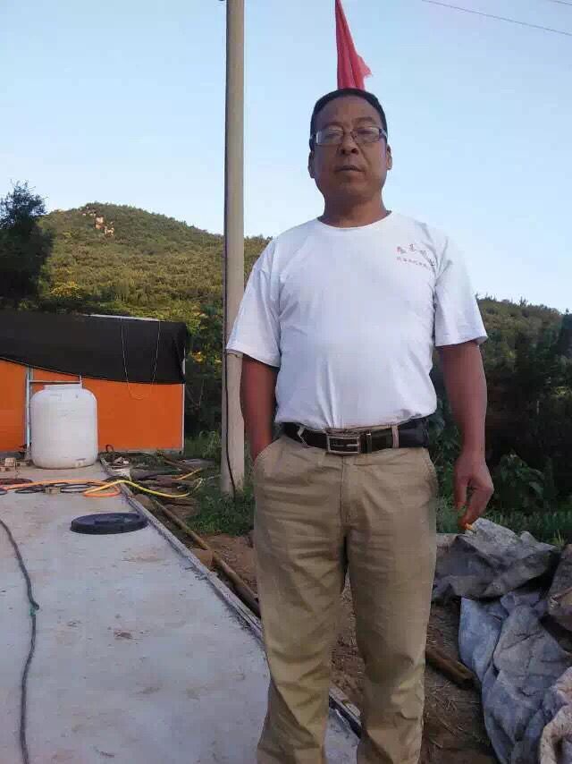 满冠（中国）挖掘机忠实客户