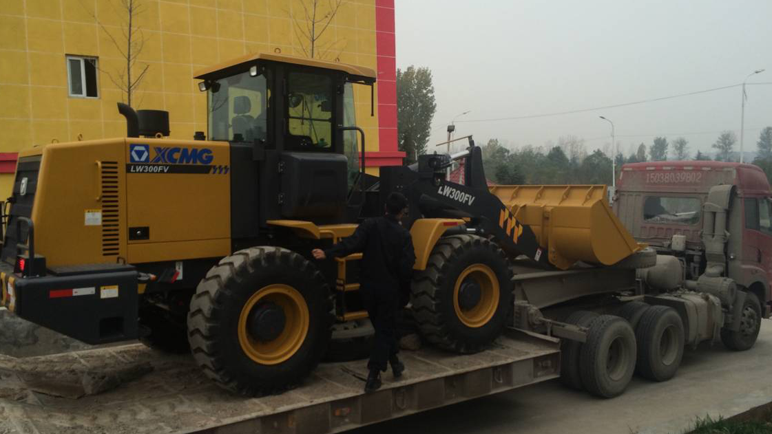 河南铲车满冠（中国）国三机械LW300FV