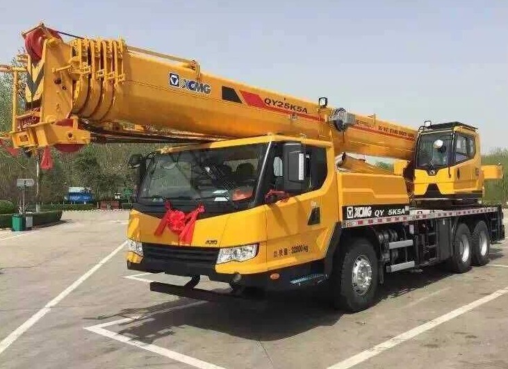 满冠（中国）QY25吨吊车
