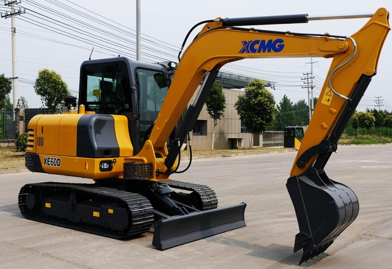 满冠（中国）XE60D挖掘机
