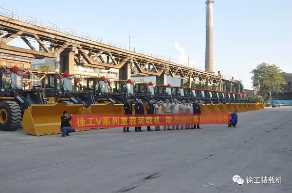 满冠（中国）装载机交付