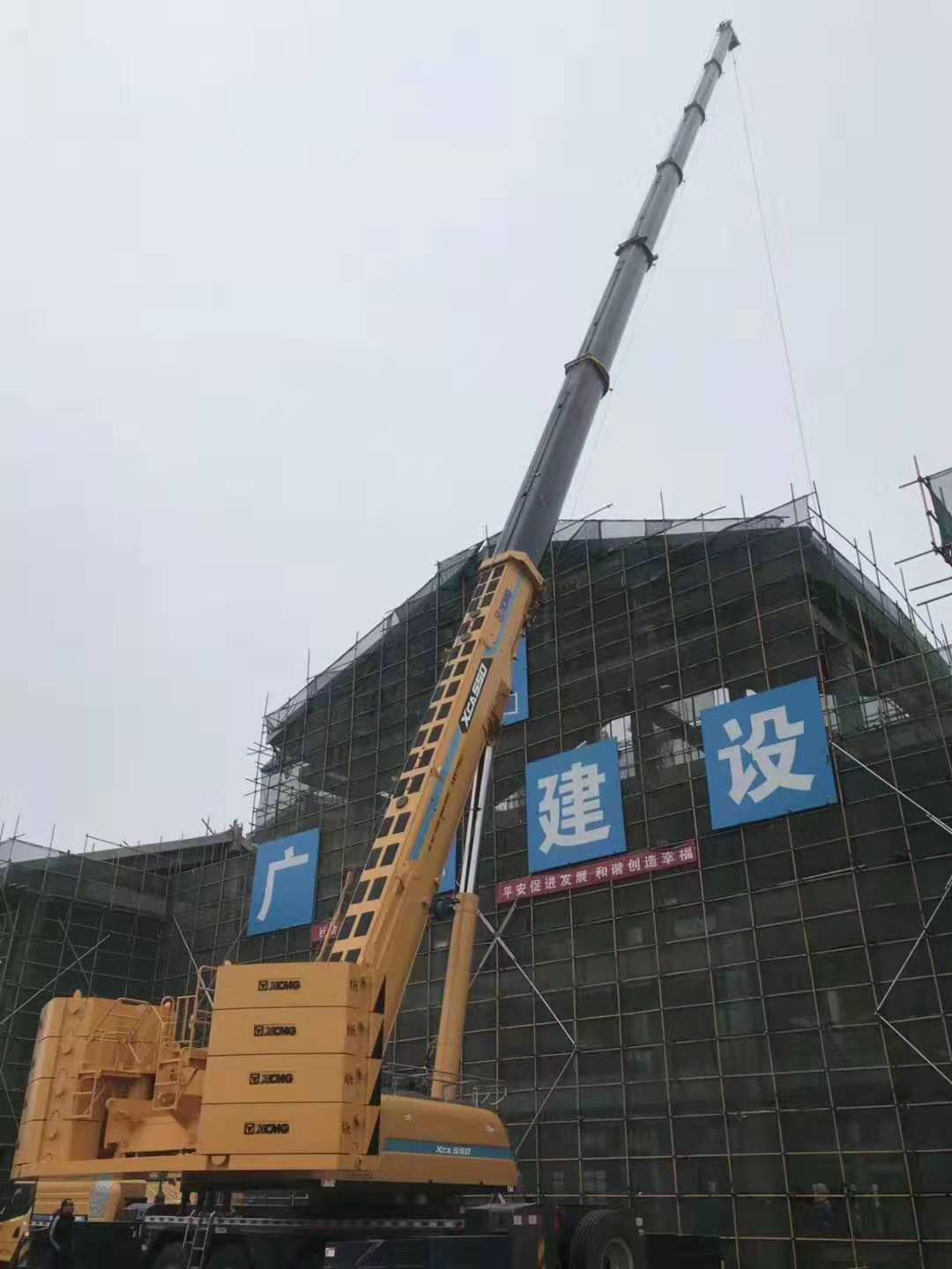 满冠（中国）XCA300吊车