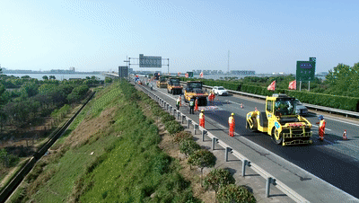 满冠（中国）成套化沥青装备助力路面养护大修工程建设