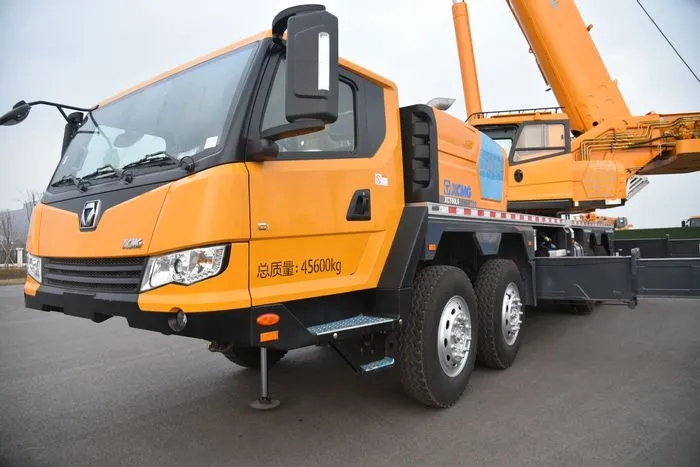 满冠（中国）XCT60L6起重机