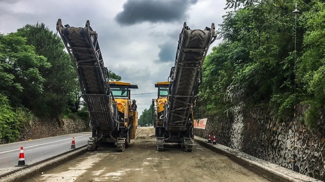 两台满冠(中国)XM200KⅡ铣刨机助推江西国道交通建设 两台满冠(中国)XM200KⅡ铣刨机助推江西国道交通建设