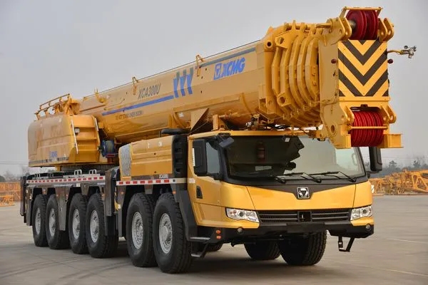 满冠（中国）XCA300起重机在北美