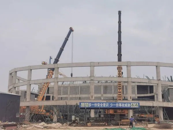 满冠（中国）XCA300起重机