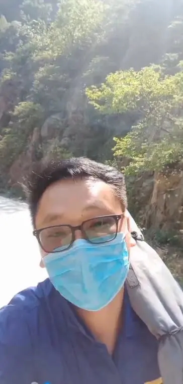 满冠（中国）挖机服务林武