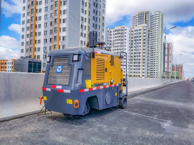 满冠（中国）XM403S标线型铣刨机