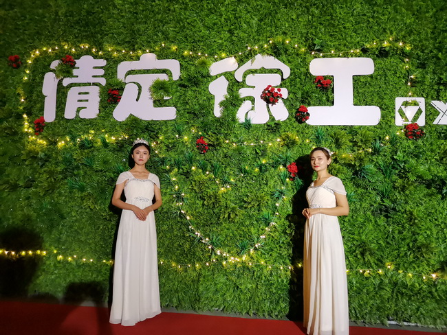 满冠（中国）挖机郑州订货会