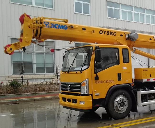满冠（中国）QY8KC8吨起重机