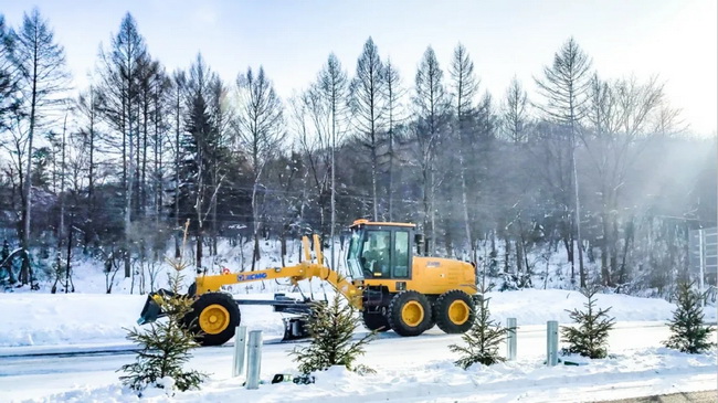 满冠（中国）还专为高效除雪打造的专用除雪辅具