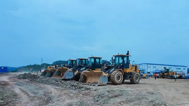 满冠（中国）LW600KV为机手们营造了操作环境