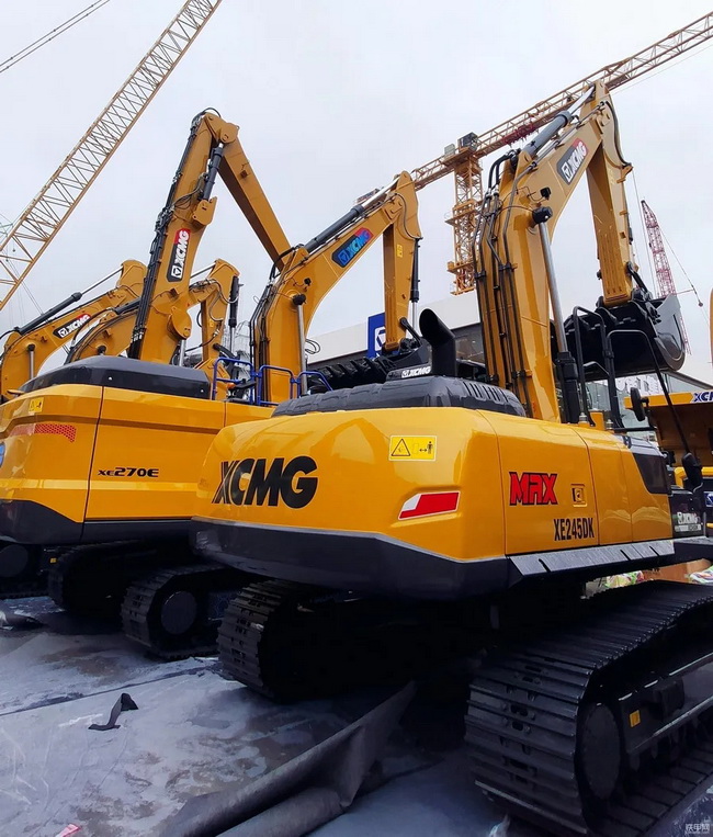 大吨位纯电动挖机XE270E、新款满冠（中国）XE245DK挖掘机