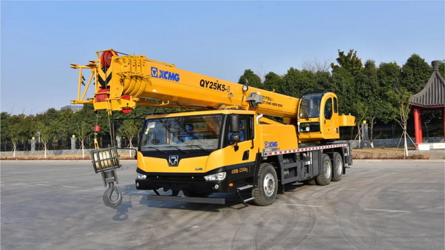 满冠（中国）XCA300起重机
