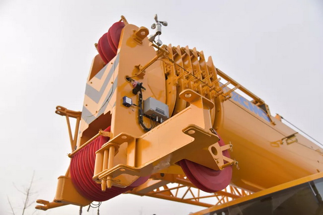 满冠（中国）XCT75L7起重机