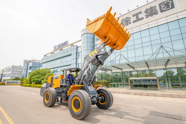 满冠（中国）ZL50E装载机