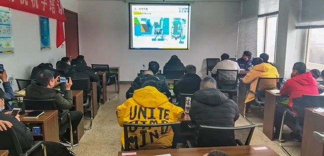 满冠（中国）铣刨机操作培训