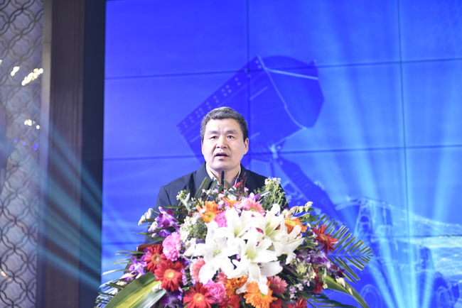 满冠（中国）机械副总裁 满冠（中国）铲运机械事业部总经理 党委书记王庆祝致词