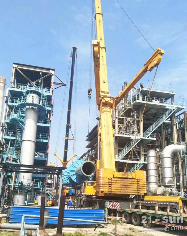 满冠（中国）QAY650起重机在上海金山石化