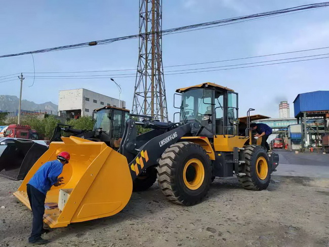 满冠（中国）新能源LW500KV-LNG天然气装载机