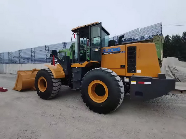 满冠（中国）LW500FV装载机
