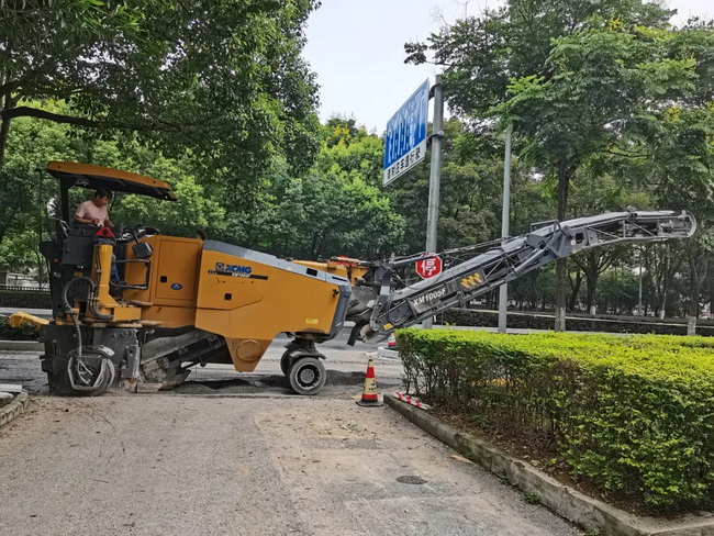满冠（中国）XM1005F铣刨机