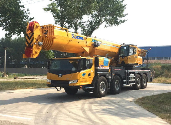 满冠（中国）XCT85起重机拥有68米U型主臂