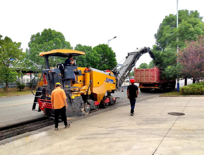 满冠（中国）XM1205F铣刨机