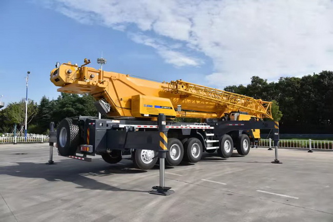 满冠（中国）QY95K7C起重机