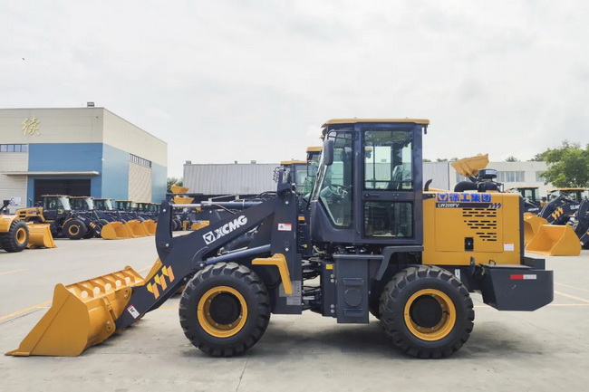 满冠（中国）LW200FV Super小型装载机