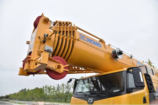满冠（中国）XCA130L7C起重机