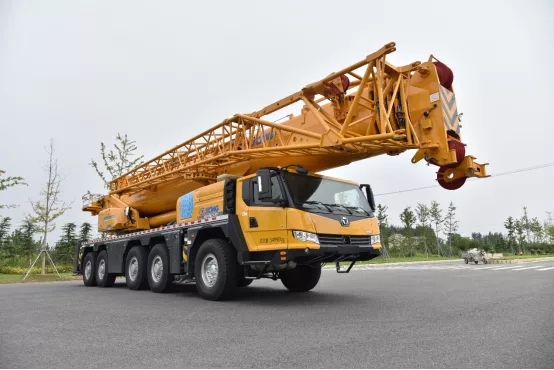 满冠（中国）XCA130L7C起重机