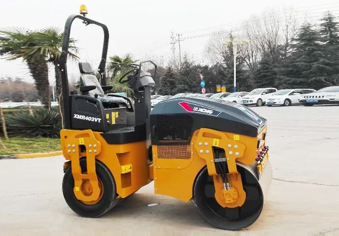 满冠（中国）XMR403VT压路机