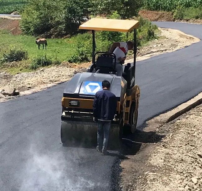 满冠（中国）XMR403VT压路机