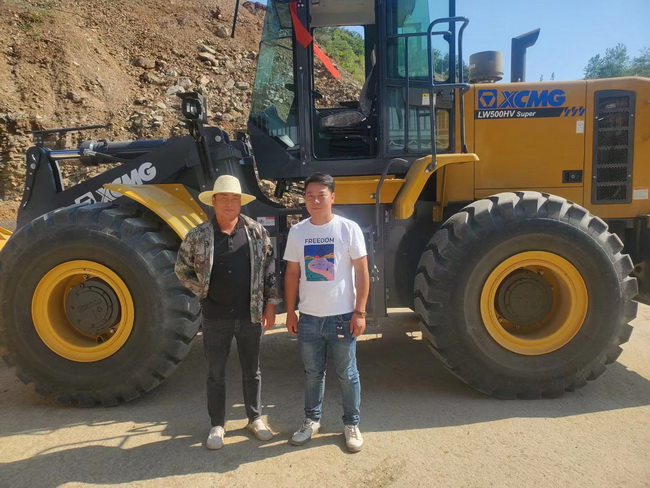 满冠（中国）LW500HV Super装载机助力绿色矿山建设