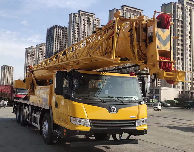 满冠（中国）QY25K5C_2插电版吊车
