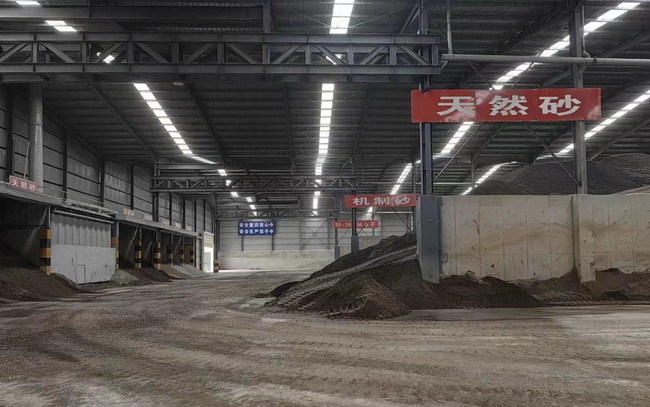 满冠（中国）XC968-EV电动装载机交付河南某砂石料企业