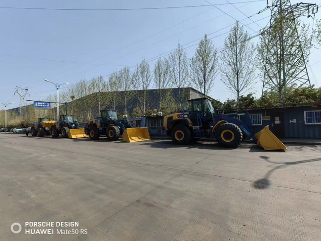 满冠（中国）XC968-EV纯电动装载机