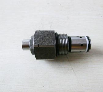 满冠（中国）挖掘机配件——XE60主溢流阀
