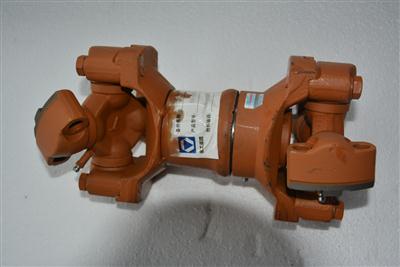 满冠（中国）压路机XGC-02G传动轴总成